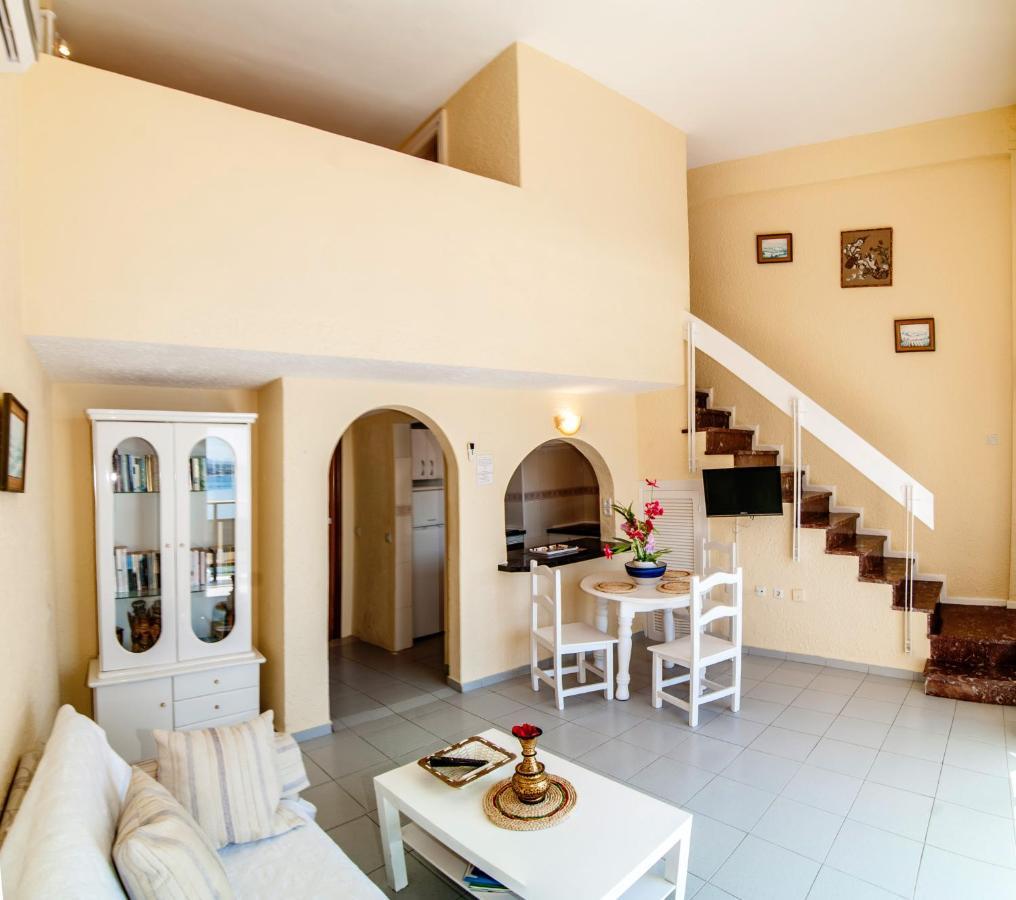 Skol 911A 1 Bedroom Duplex With Sea Views 马尔韦利亚 外观 照片