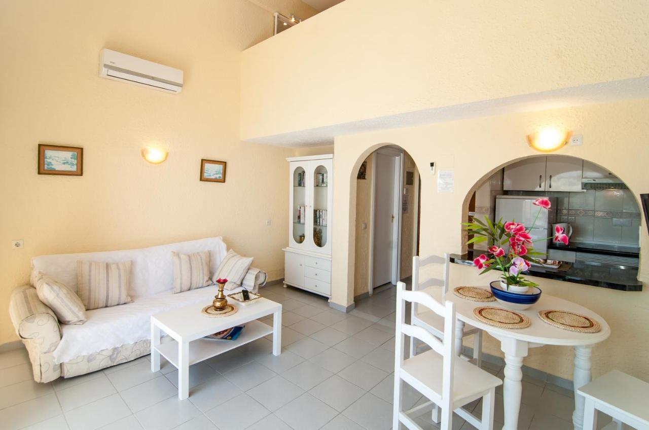 Skol 911A 1 Bedroom Duplex With Sea Views 马尔韦利亚 外观 照片